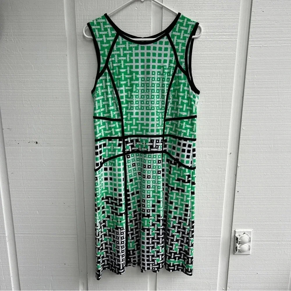 Dress Barn Retro Geometric Print Sleeveless Shift Dress  Women’s Size 12